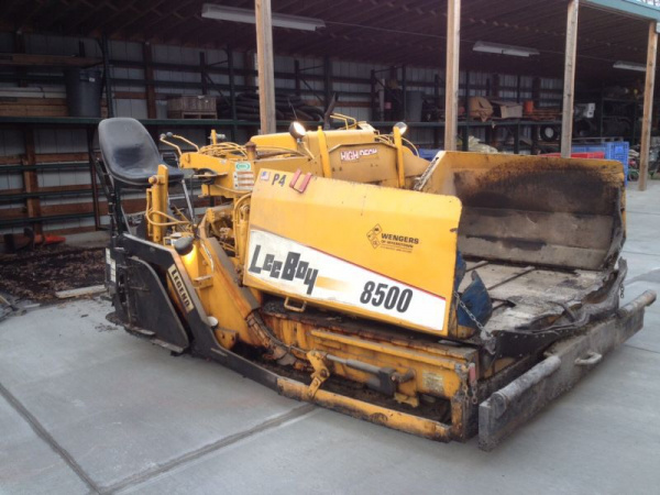 Асфальтоукладчик Leeboy 8500T Asphalt Paver